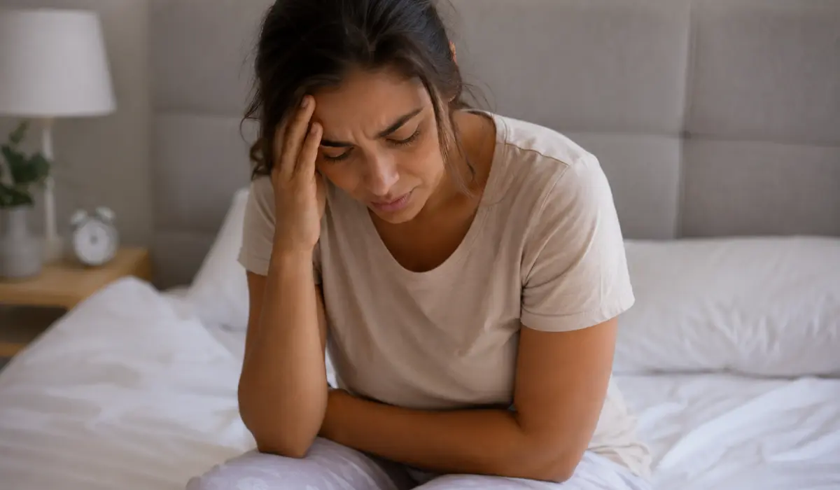 Vaginal pH Imbalance Symptoms: Signs And Causes